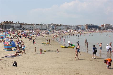 Weymouth | Weymouth Beach & Harbour | Towns to Visit | South Lytchett