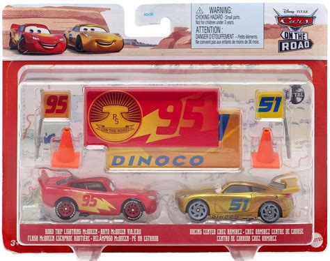 Disney / Pixar Cars Metal Road Trip Lightning McQueen & Racing Center ...