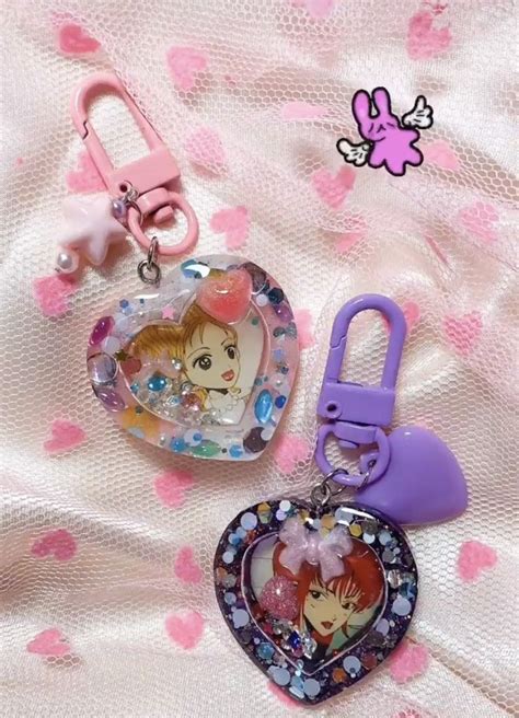 Pin By Julie Chandler On Resin Shakers Resin Crafts Diy Kandi Kpop Diy