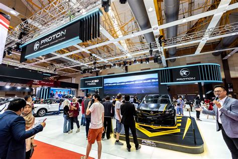 Malaysia Autoshow Moonman Events