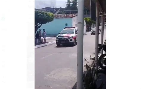 Troca De Tiros Entre Bandidos E Policiais Termina Dois Mortos E