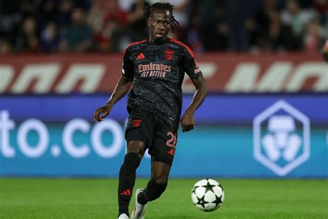 L AC Milan revient à la charge pour Issa Kaboré Toute lactualité sur