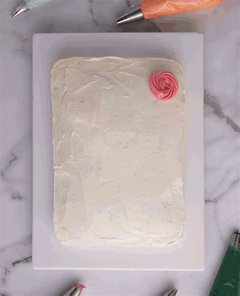 How To Decorate A Cake Square Cake Plate Square