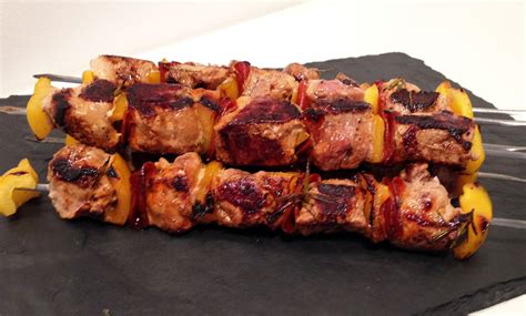 Brochettes De Filet Mignon Chorizo Et Tomates Cerises Jaunes Artofit