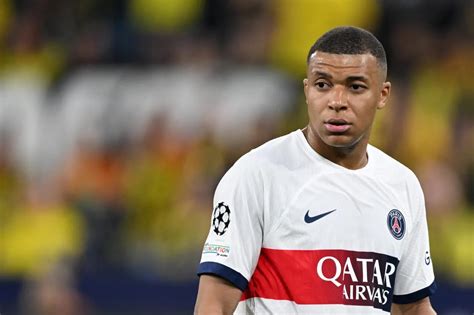 Kylian Mbappé Officialise Son Départ Du Psg France Paris Saint