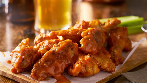 Buffalo Wild Wings: Everything You Need To Know About The Chain Restaurant