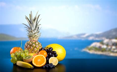 Zusammenstellung Der Exotischen Früchte Stockbild Bild Von Gemischt Gesund 42829169