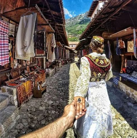 Veshje Tradicionale Nga Kruj Albanian Culture Albanians Albania