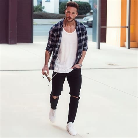 20 Stylish Ripped Jeans Spring Outfits For Men Styleoholic