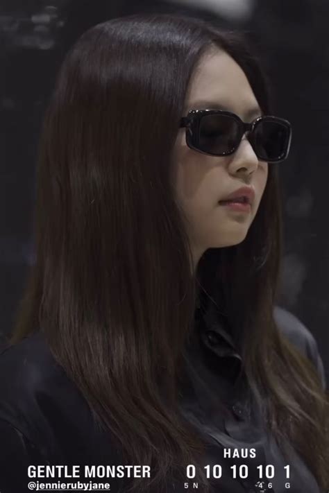 Jennie And Ros Square Sunglasses Women Long Hair Styles Beauty