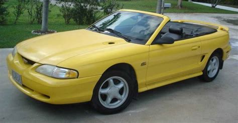 Canary Yellow 1994 Mustang Gt Convertible Autos Mustang Autos Mustang