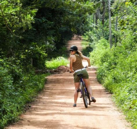 Sri Lanka Bike Tour Adventures And Encounters On Two Wheels Blue