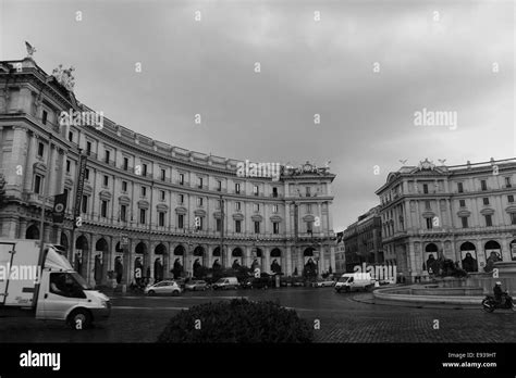 Piazza Della Repubblica Rome Italy Stock Photo Alamy