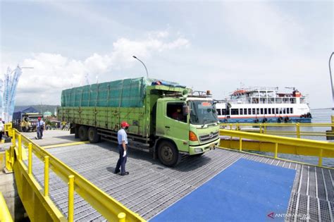 Kemenhub Keluarkan Maklumat Pelayaran Antisipasi Cuaca Ekstrem ANTARA