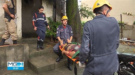 V Deo Muro Desaba Sobre Casa Durante Temporal Em Bh E Mata Uma Pessoa