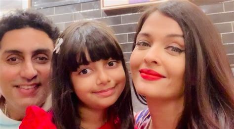 Aishwarya Rai Hugs Daughter Aaradhya As They Leave For Vacation With