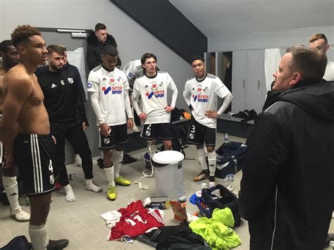 Amiens Sc Football Patrice Descamps C Est Bien Mais Il Ne Faut Pas