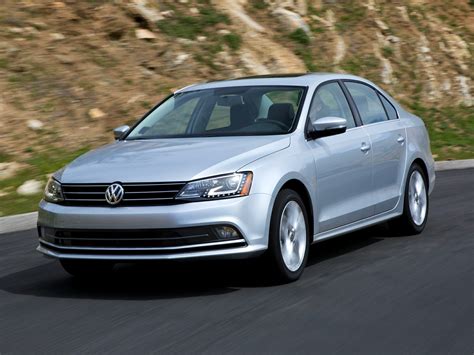 2015 Volkswagen Jetta - Price, Photos, Reviews & Features