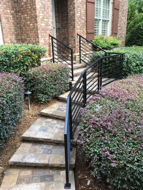 Transitional Powder Coated Steel Railing Classique Chic Façade