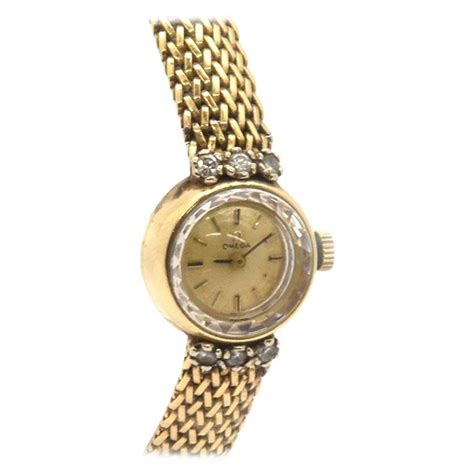 Ladies Vintage 14 Karat Yellow Gold And Diamond Omega Dress Watch At 1stdibs Omega 14 Karat