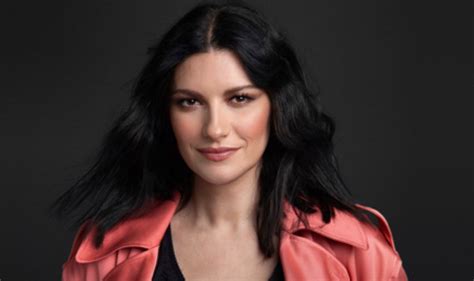 Laura Pausini Anime Parallele è Il Nuovo Album Di Inediti Le Cover