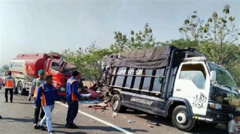 Kronologi Kecelakaan Maut Di Tol Cipali Sopir Truk Tangki Diduga Mengantuk