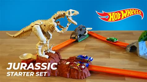 Hot Wheels Jurassic Starter Set Hot Wheels Trick Tracks Collection