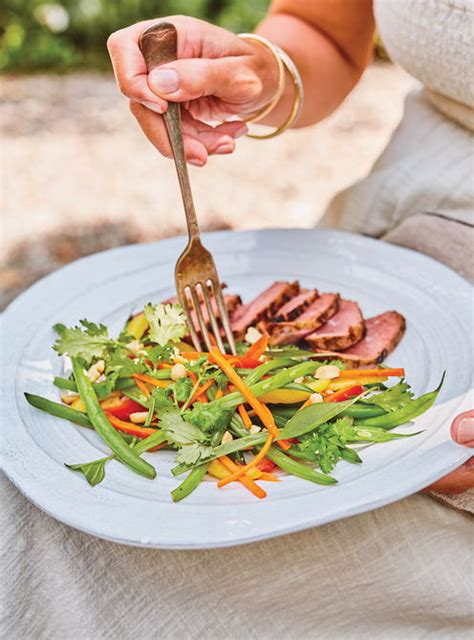 Canard laqué salade de haricots verts et de légumes marinés RICARDO