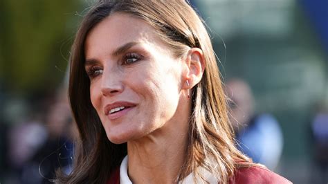 La Visita Sorpresa De Letizia A Una Feria De Productos Eco Fotos