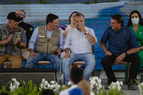 Em Seu Dia Mais Bolsonarista Wagner Chama Bolsonaro De Estadista