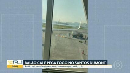 V Deo Bal O Cai Sobre Avi O Estacionado No Aeroporto Santos Dumont E