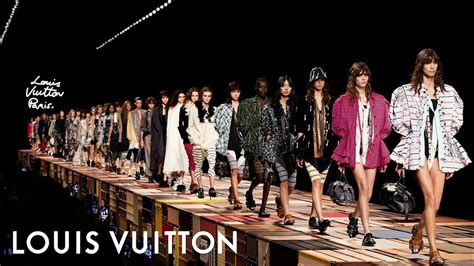 Women S Spring Summer Show Louis Vuitton Youtube