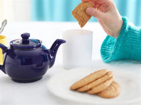 This Is The Best Biscuit For Dunking In Tea According To Scientists