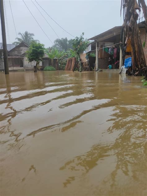 Intensitas Hujan Tinggi Dan Tanggul Jebol Kecamatan Di Langkat