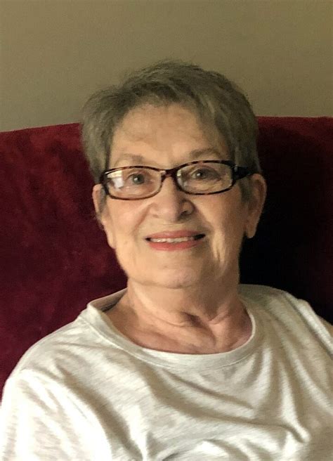 Obituary Of Shirley Simmons Henderson Barker Funeral Home Proud