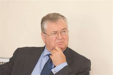 complaint accusing rtes joe duffy  repeatedly interrupting