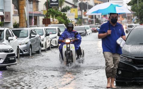 Banjir Kilat Akibat Hujan Lebat Di Beberapa Kawasan P Pinang Free