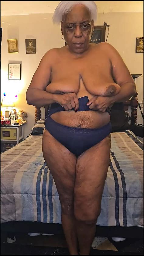 Mature Ebony Makes Her Pussy Talk American Fingering Porn Xhamster