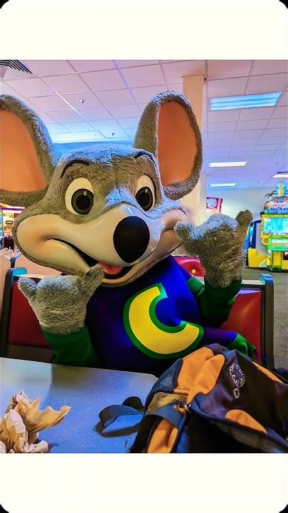 Chuck E Cheese Honolulu Chuckecheese Hawaii Youtube