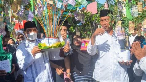 Mengenal 8 Tradisi Unik Perayaan Maulid Nabi Di Indonesia Lifestyle