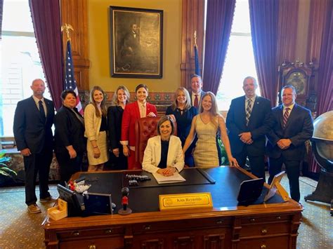 Iowa Puts Tighter Reporting Requirements On Sex Offenders