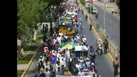 Huaraz Estudiantes De La UNASAM Exigen La Renuncia Del Rector RPP