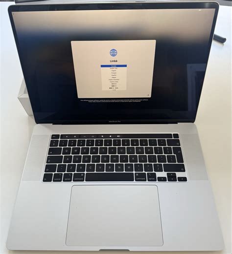 Macbook Pro 16” 1TB i9 Valea Lupului • OLX.ro