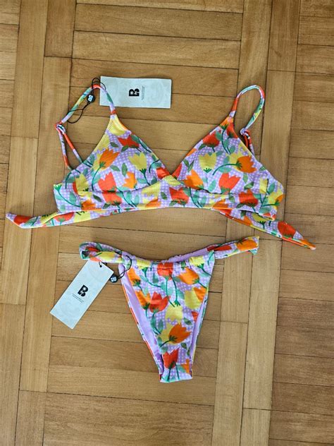 Bnwt Blackbough Bikini Set Women S Fashion Swimwear Bikinis