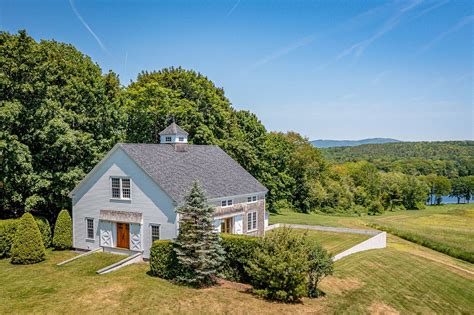 Beautiful Maine Homes For Sale With Barns Maine Real Estate Blog