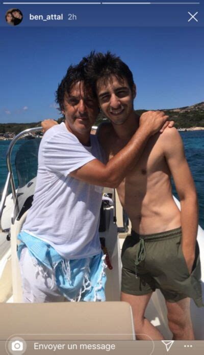 Photo Yvan Attal En Vacances Avec Son Fils Ben Leur Ressemblance Est