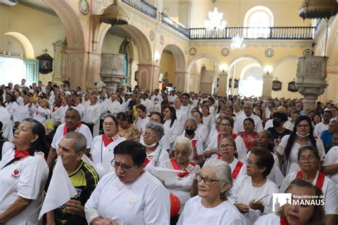 Encontro os Ministros Extraordinários da Sagrada Eucaristia