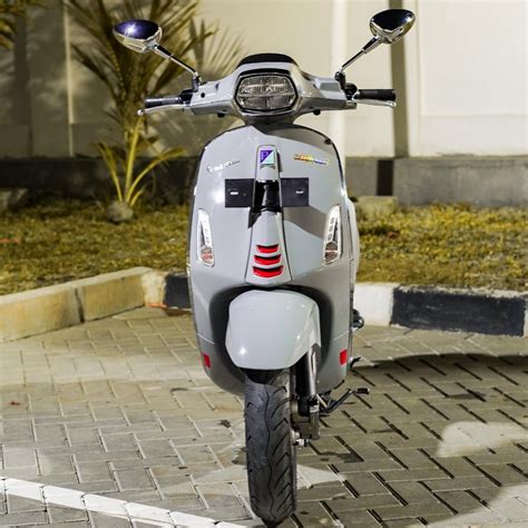 Vespa Sprint Iget Abs Motor Di Carousell