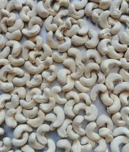 Sw320 Whole Cashew Nuts At Best Price In Bengaluru Id 26227340248