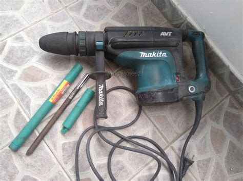 MAKITA.HM1213.C.AVT. къртач СДС макс | Инструменти | Шумен къртач ...